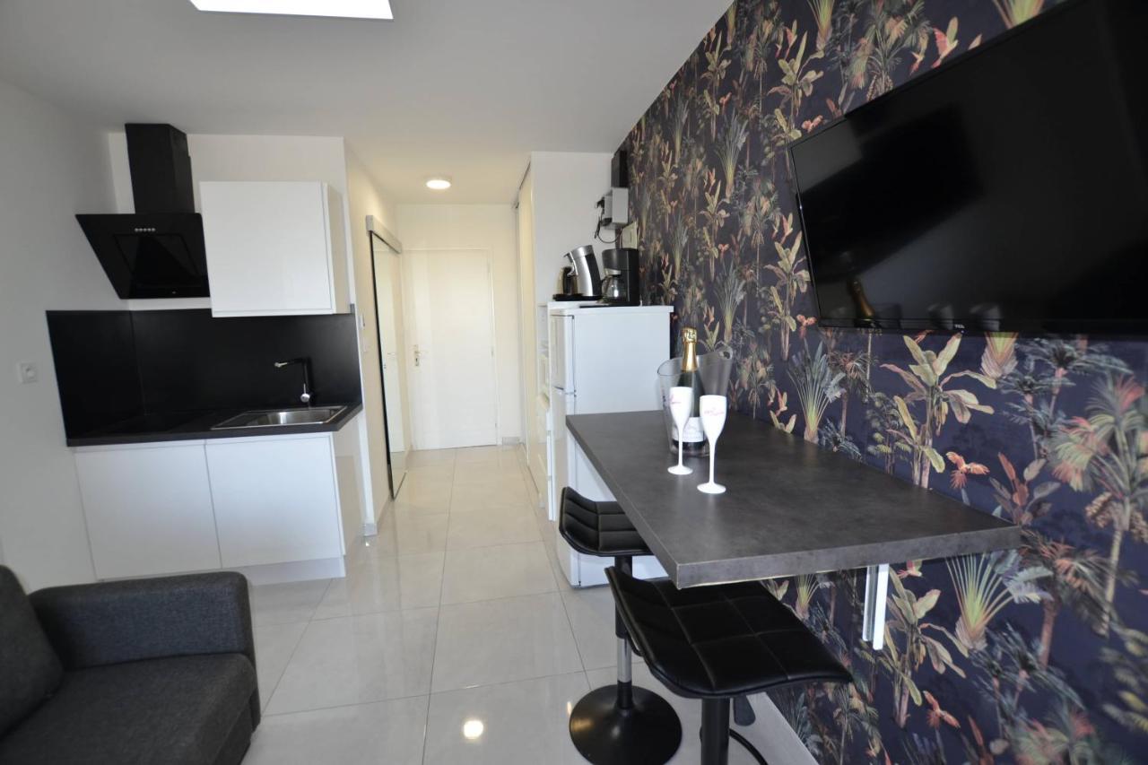 Studio Naturiste TROPIQUES Héliopolis FG Agde Extérieur photo