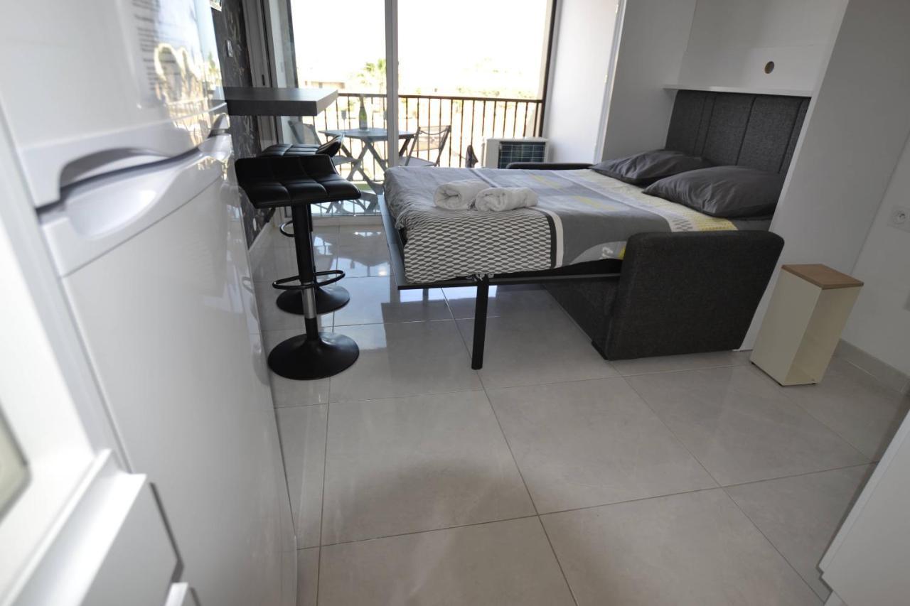 Studio Naturiste TROPIQUES Héliopolis FG Agde Extérieur photo
