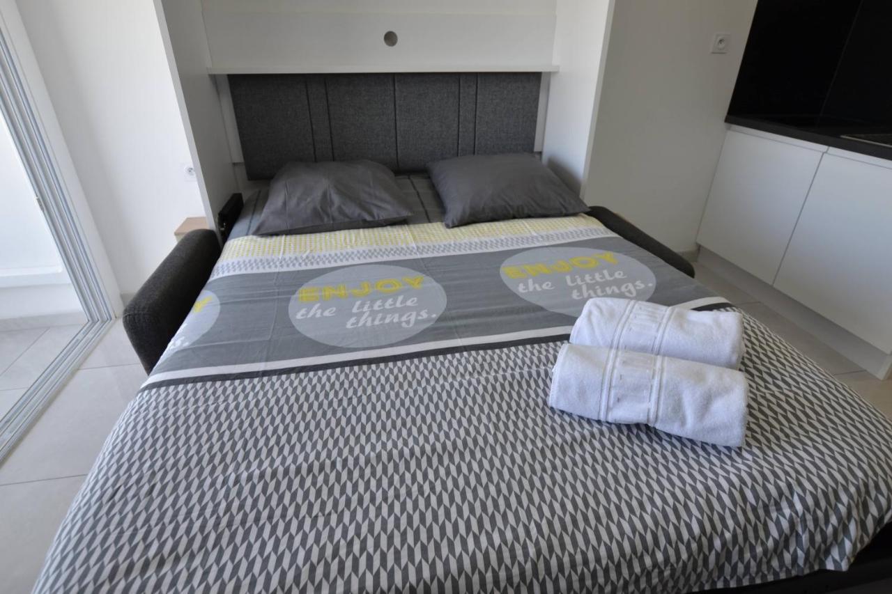 Studio Naturiste TROPIQUES Héliopolis FG Agde Extérieur photo